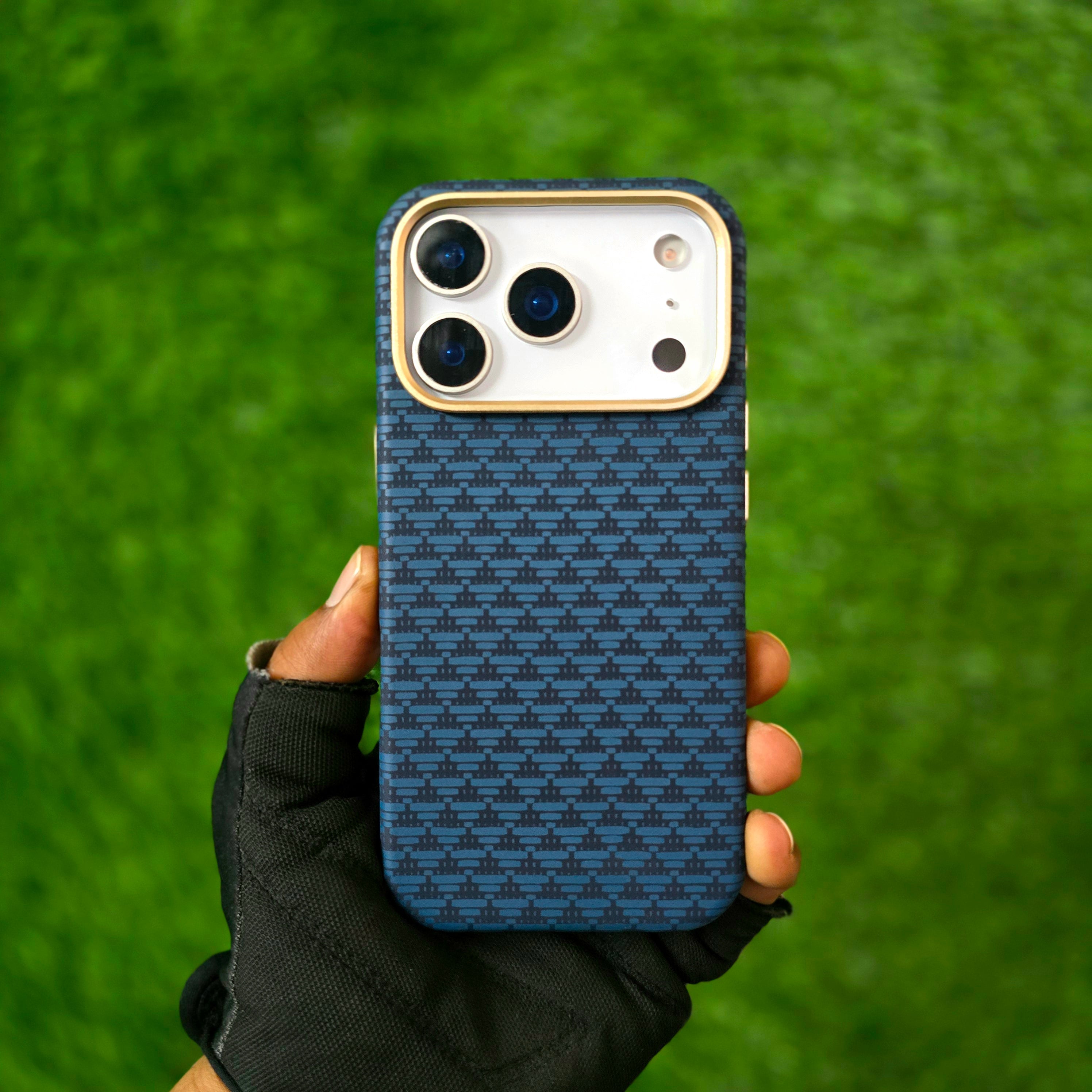 iPhone 17 Pro Max Carbon Cover, SIBLING Series Case with Metal Camera Protection - Blue